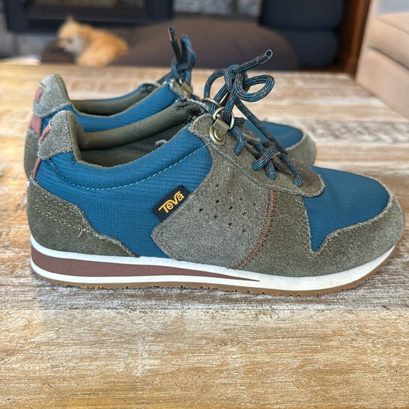 Teva Highside 84 Size 5.5 - Picture 1 of 4